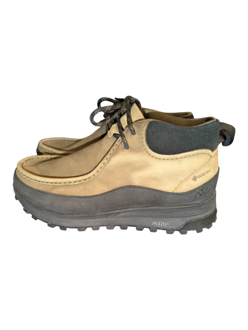 Clark’s ATL Goretex Green Boots 11